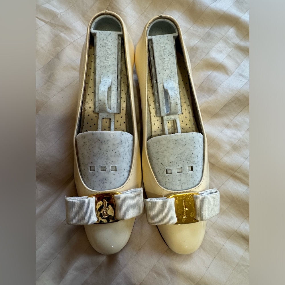 Vintage Women’s Ferragamo Flats